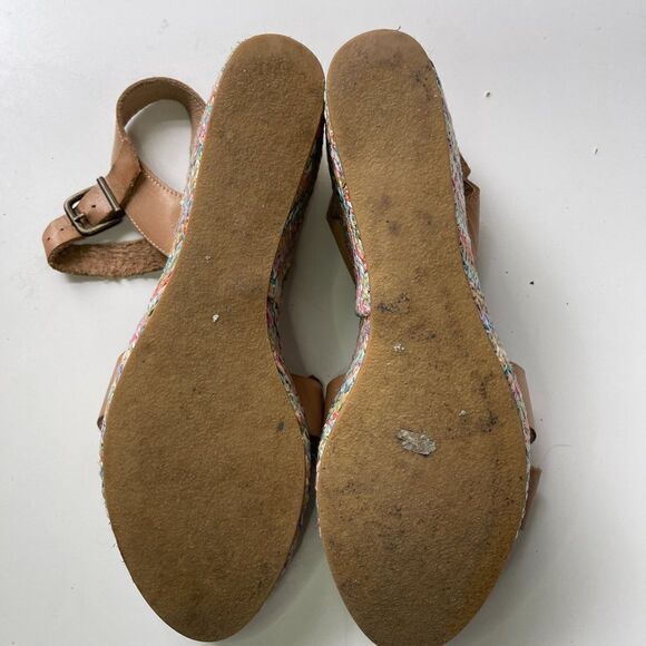 Steve Madden Turks Vintage Platforms, Size 10 - Picture 6 of 9